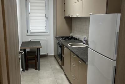 Garsonieră decomandată în Roșu - 3