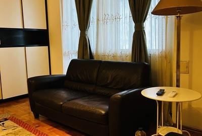Apartament cu 3 camere decomandat în Titan - 13