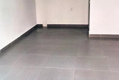 Spațiu comercial, de 25 mp, în Central - 4