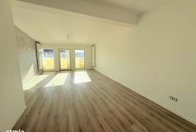 Spațiu comercial, de 61 mp, în Central - 6