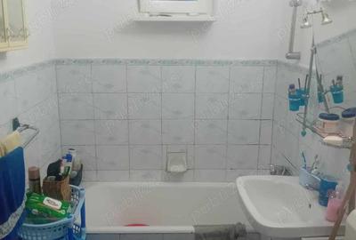 Apartament cu 3 camere decomandat în Dărmănești - 7