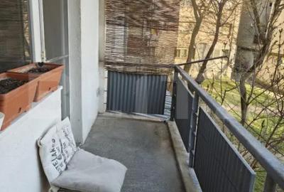 Apartament cu 4 camere decomandat în Micro 16 - 9