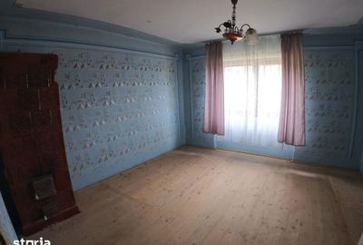 Casă cu 3 camere cu Teren 1350 Mp în Central - 8