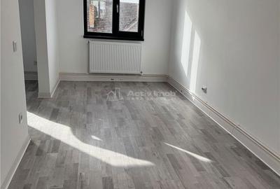 Apartament cu 5 camere în Central - 4
