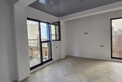 Birou, de 160 mp, în Universitate - 6