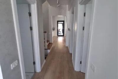 Casa D+P+Etaj+Pod - Ovidiu Sud - Teren 427 Mp - Mobilata - 6