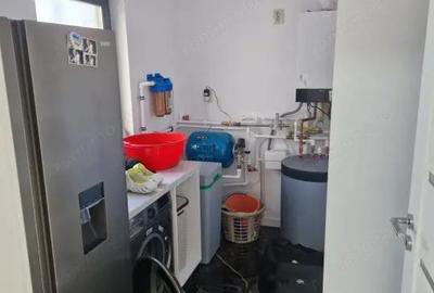 Casă cu Teren 250 Mp în Central - 2