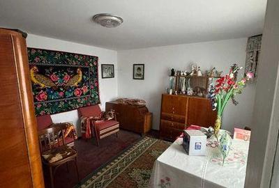 Casă cu 4 camere cu Teren 500 Mp în Ghindăoani - 3