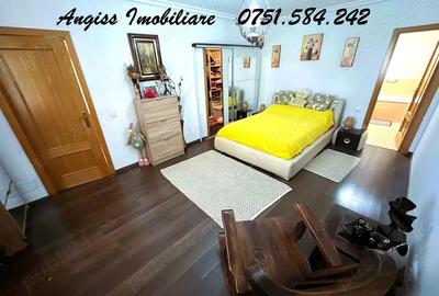 Casă cu 5 camere cu Teren 2042 Mp în Central - 4