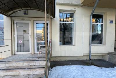 SPATIU COMERCIAL ZONA SENS - 2