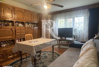 Apartament cu 3 camere decomandat în Calea Aradului