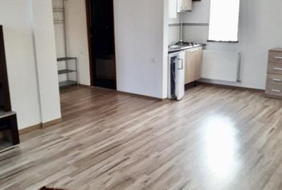 Oferim spre închiriere apartament intr un bloc privat zona Coiciu - 4