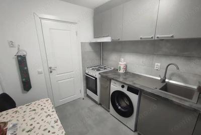 Apartament cu 2 camere decomandat în Rovine - 8