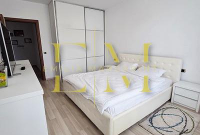 Apartament cu 2 camere decomandat, mobilat în Tractorul - 2