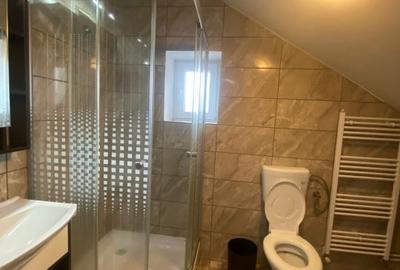 Apartament cu 3 camere semidecomandat în Central - 4