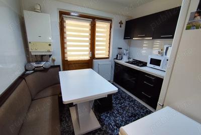 Apartament cu 2 camere decomandat în Central - 2