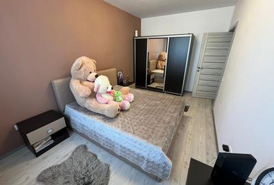 Apartament cu 3 camere semidecomandat, mobilat în Florești - 10