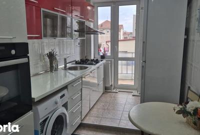 Apartament cu 2 camere decomandat în Central - 2