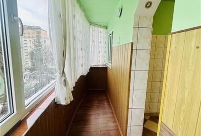 Camin primitor si luminos, decomandat, etaj intermediar,  Astra, Brasov - 8