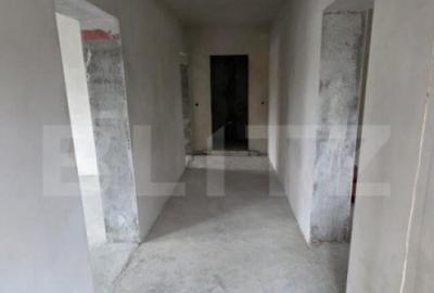 Casă cu 4 camere cu Teren 4000 Mp în Central - 7