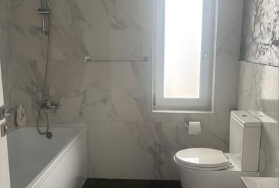 Casă cu 4 camere decomandat în Livezeni - 6