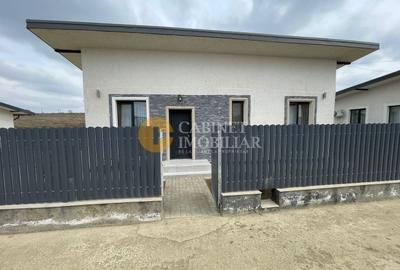 Casă individuală cu 3 camere cu Canalizare în Vișani - 14