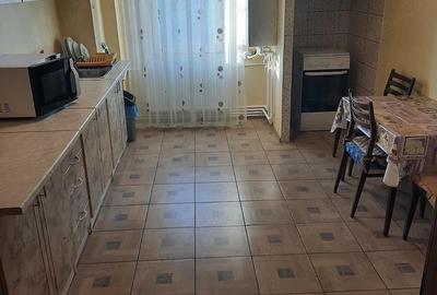Apartament cu 2 camere decomandat în Central - 2