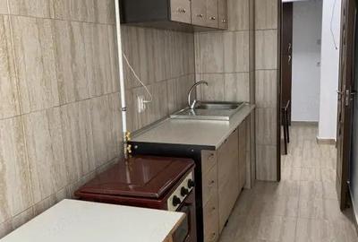 Garsoniera, cf 1 dec, Et 4/4, zona 9 Mai- Pia?a Garsoniera, cf 1 dec, Et 4/4, zona 9 Mai- Pia?a - 3