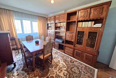 Apartament cu 3 camere decomandat, mobilat în Central - 4