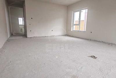 Duplex cu 4 camere cu Canalizare în Florești - 8