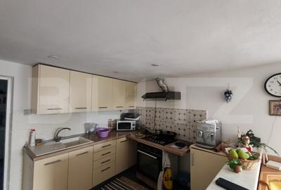 Casa, zona Tisauti - 2