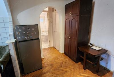 Apartament cu 2 camere decomandat în Aradului