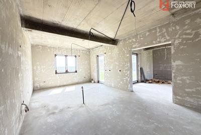 Casă individuală cu 4 camere cu Canalizare în Săcălaz - 6