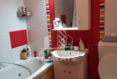 Apartament 2 camere,open space,loc de parcare inclus,centrala,ac - 10