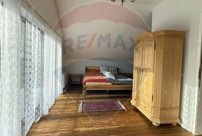 Casa moderna, mobilata ?i utilata complet in centrul ora?ului Casa moderna, mobilata ?i utilata complet in centrul ora?ului - 14