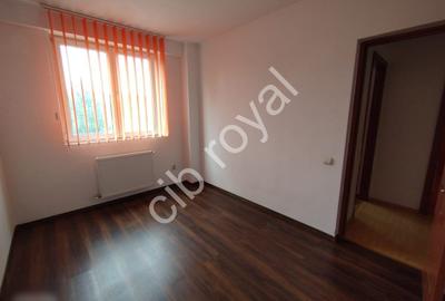 Vând apt. 3 cam. Apusului-Militari,Str. Schiorilor,bl. 2011, 15min. metrou Pacii - 4