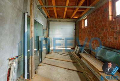 Vila spa?ioasa cu vedere la padure, la doar 15 minute... - 14