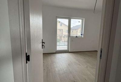 Casă cu 4 camere cu Teren 200 Mp în Central - 4