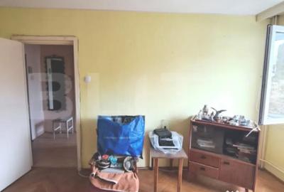 Garsonieră decomandată în Central - 1