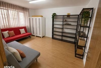 Apartament cu 3 camere decomandat în Vitan - 2