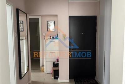 Apartament de vanzare cu 3 camere, zona Piata Alba Iulia - 6