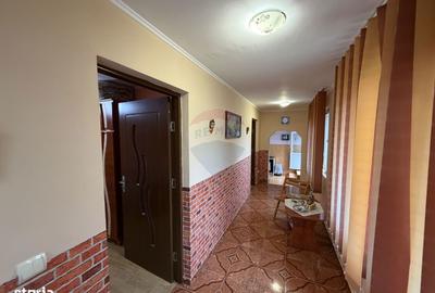 Casă cu 4 camere cu Teren 446 Mp în Răcoasa - 16