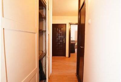 Apartament cu 3 camere decomandat în Decebal - 14