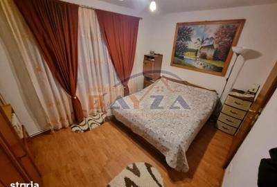 Apartament cu 4 camere decomandat în Central - 1