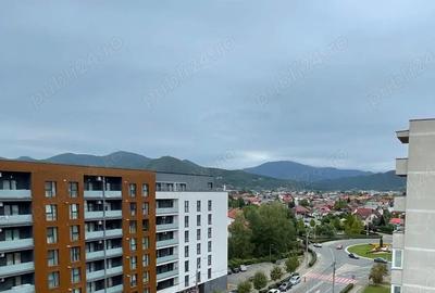 Apartament cu 3 camere decomandat în Republicii - 9