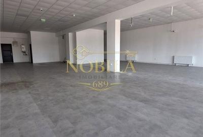 Spațiu comercial, de 230 mp, în Central - 9