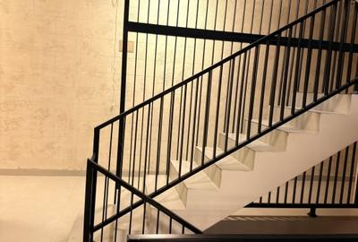 Apartament cu 5 camere decomandat în Stadion - 12