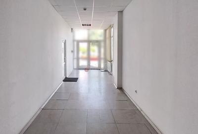 Birou, de 617 mp, în Centrul Civic - 2