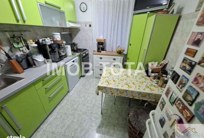 Apartament cu 4 camere semidecomandat în Trivale - 5