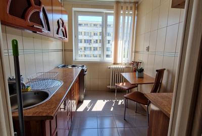 Apartament cu 3 camere semidecomandat în Iancului - 9